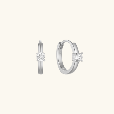 Diamantøreringe MORGANA" could be rewritten as "MORGANA Diamond Earrings.