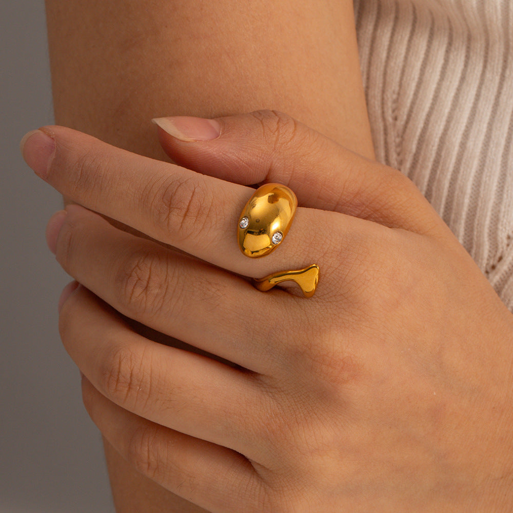 Etta Slange Ring i Gull