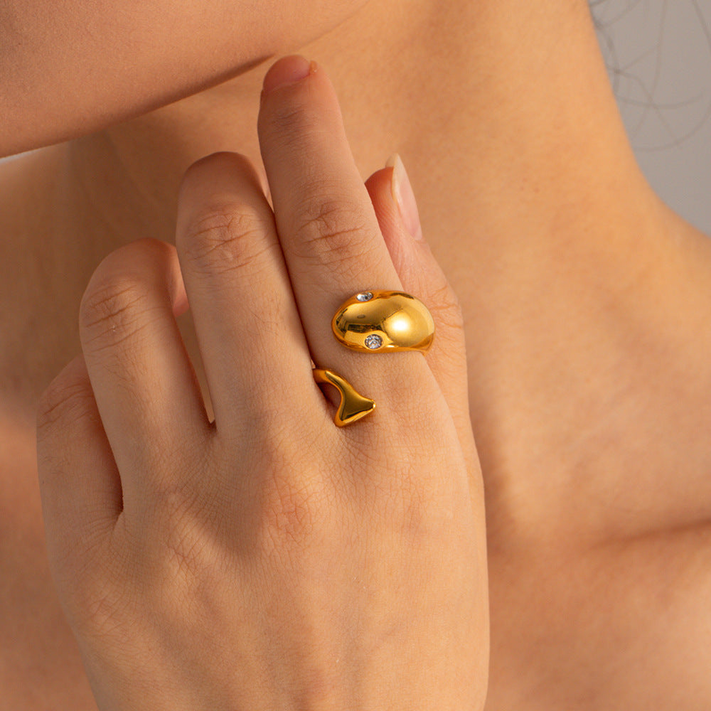 Etta Slange Ring i Gull