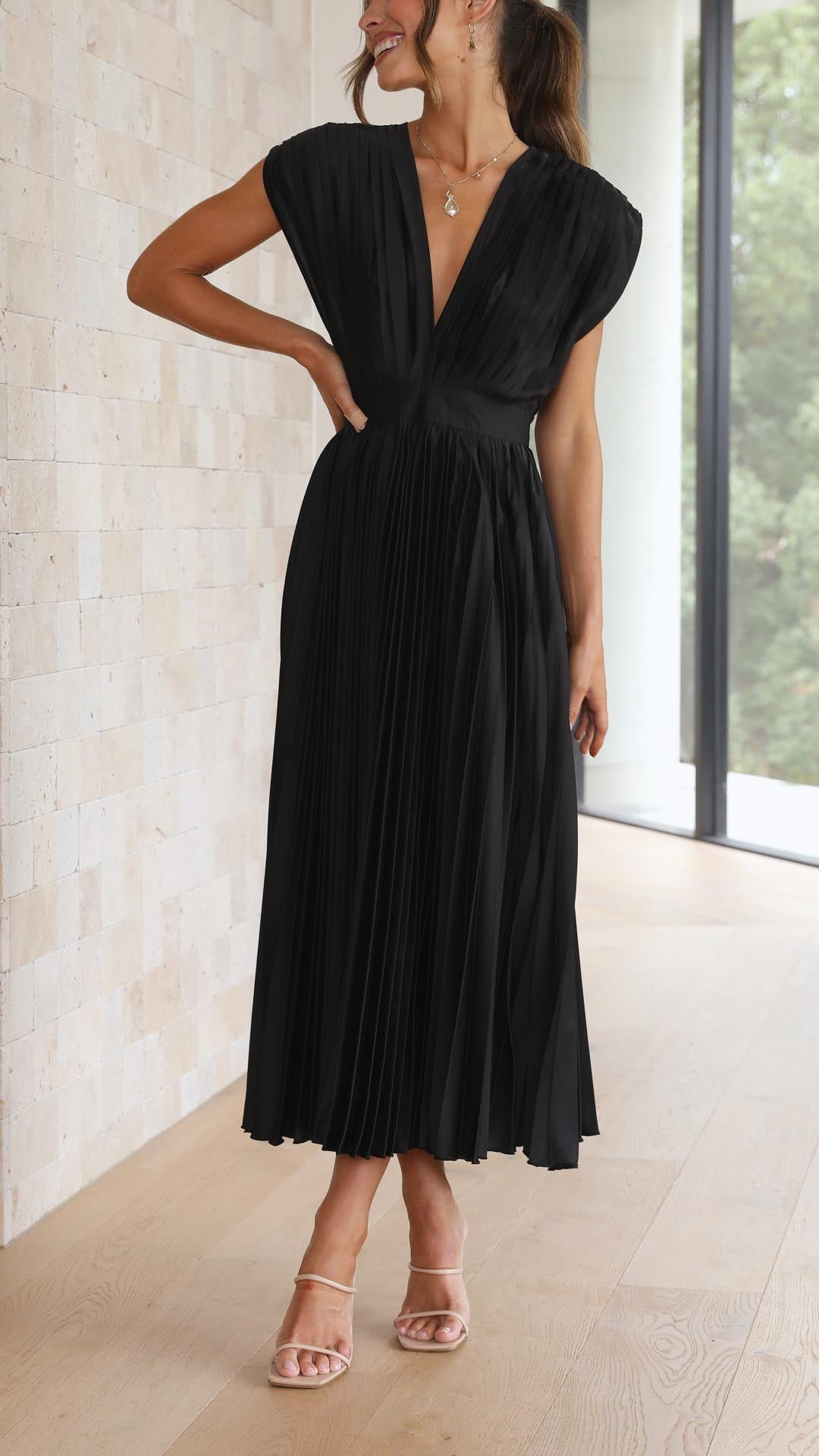 Alexia™ - Elegant midikjole