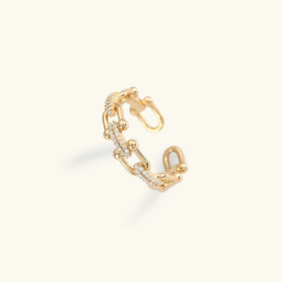 Adjustable CHLOE Ring for Ultimate Comfort