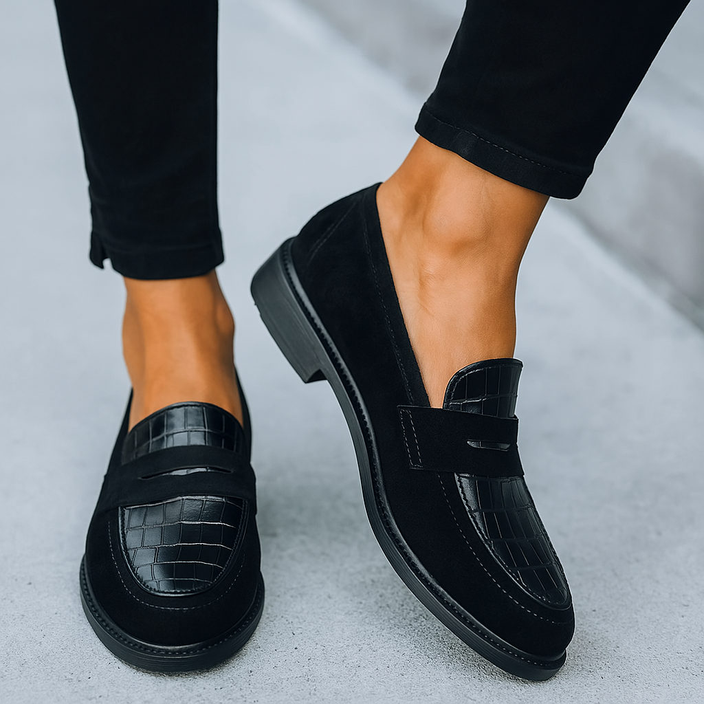 Amara | Women's Moccasins