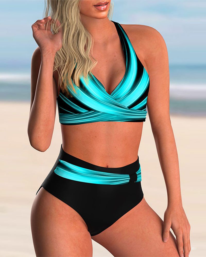 Liliana - Bikiniset med Krysset Hals og Mønster
