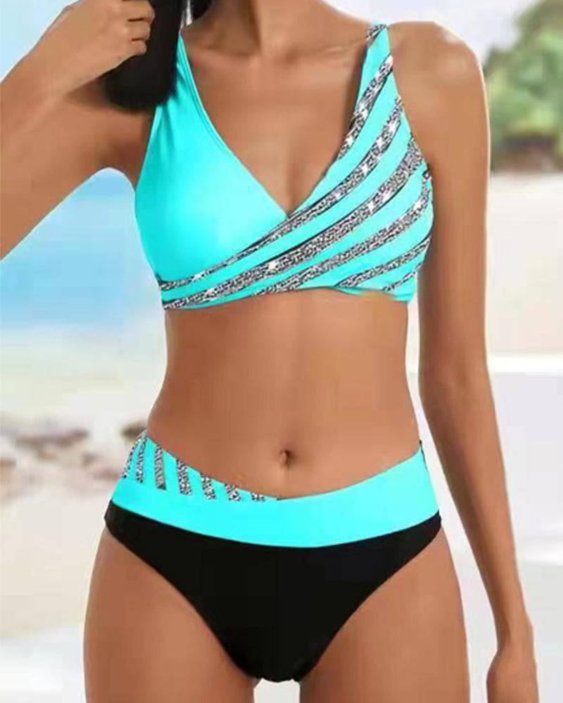 Mona - Trykt bikini i varme toner
