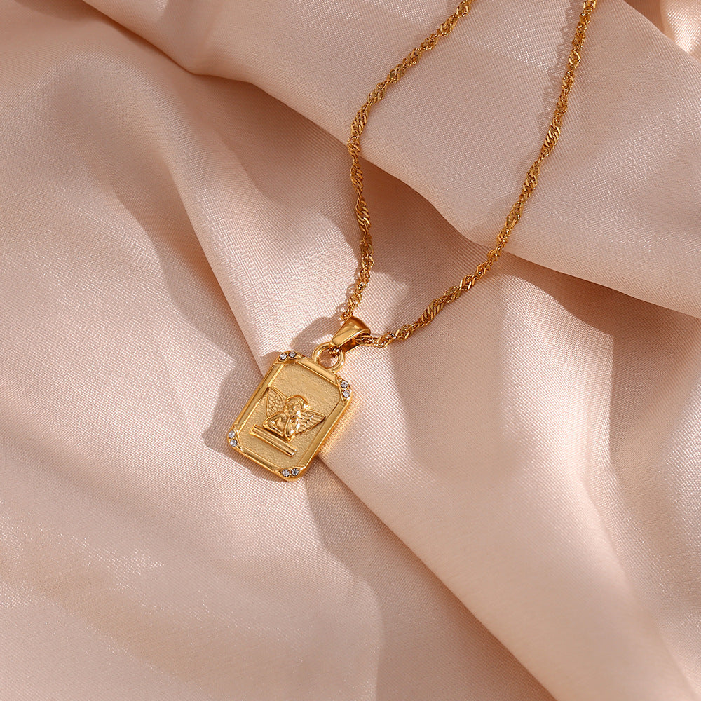 Cleo Necklace