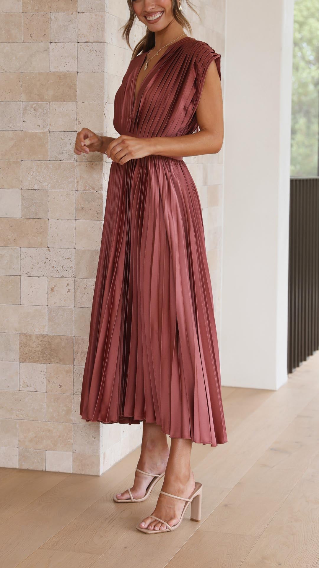 Alexia™ - Elegant midikjole