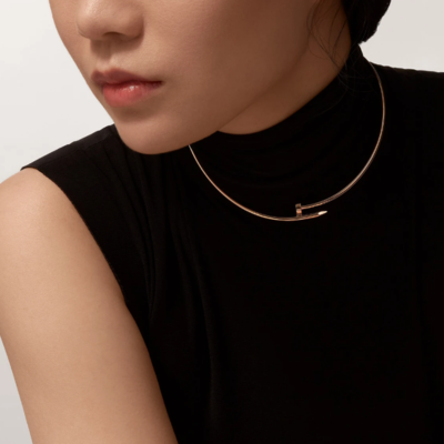 ASH FELINE Cat Necklace